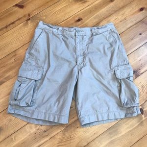 Men’s cargo shorts